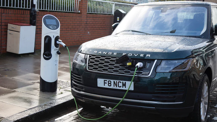 Range-Rover-PHEV Range-Rover-PHEV