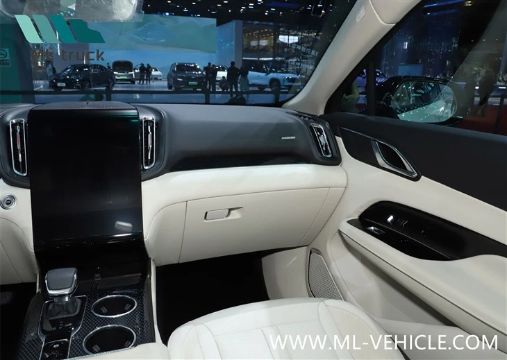 2024 HongQi HS3 HEV