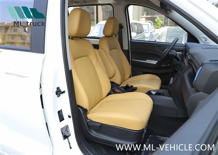 DongFeng Fengon E380