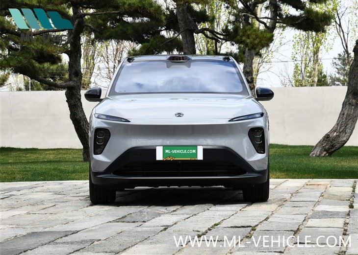 NIO EC7