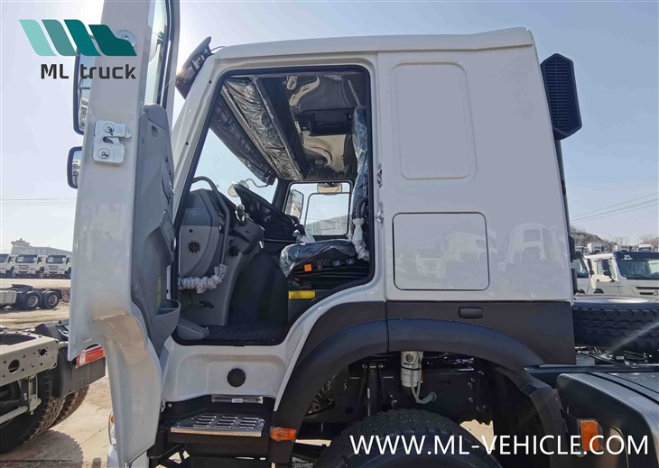 Sinotruk HOWO New 10 Wheeler Heavy Duty 4X2 6X4 400HP 430HP Trailer