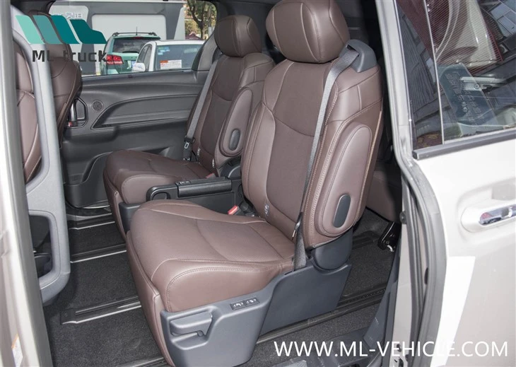 2023 Toyota Sienna 2.5L Hybrid