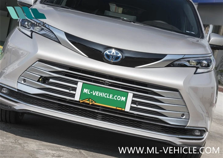 2023 Toyota Sienna 2.5L Hybrid