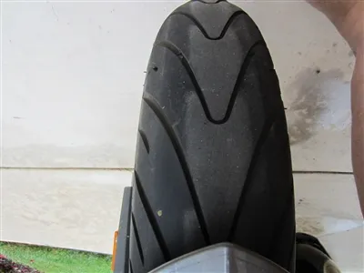 Apa Berlaku Jika Tayar Motosikal Dipasang Ke Belakang?