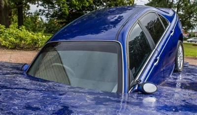 Apakah yang perlu anda lakukan untuk menyelamatkan diri jika kereta anda terj...