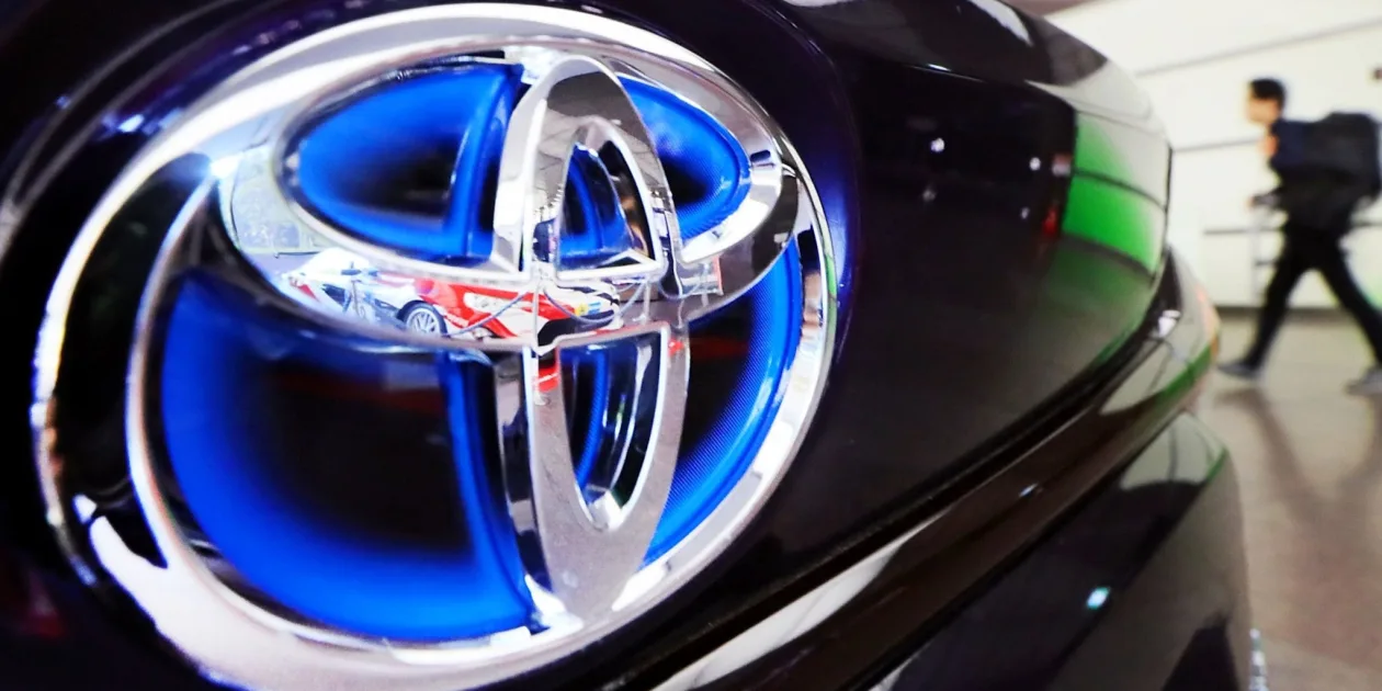 Toyota Akan Memasang Pek Bateri Kenderaan Elektrik Di Tiga Kilang di Jepun Da...