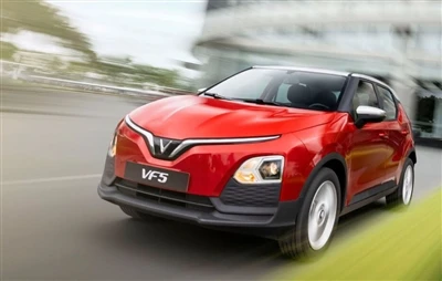 Pengeluar Kereta Elektrik Vietnam VinFast Mengimbas Kembali 6,000 Kenderaan