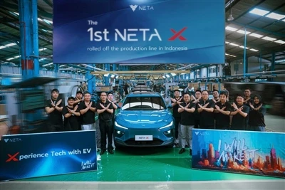 NETA X Pertama Melancarkan Barisan Pengeluaran Di Kilang Pintar Neta di Indon...